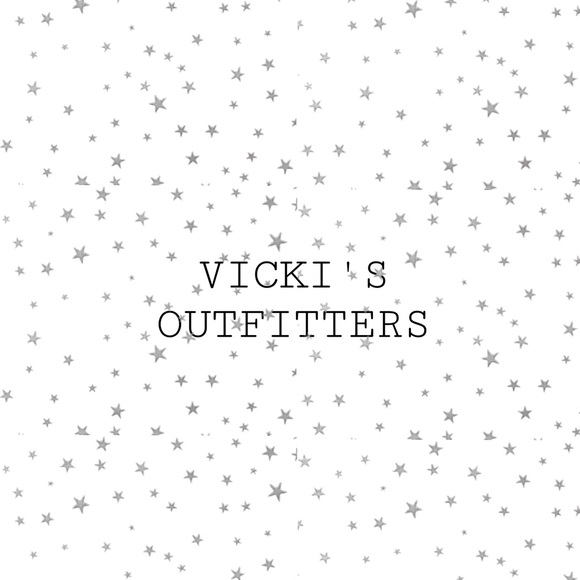 ✰ VICKI’S OUTFITTERS ✰ - Picture 1 of 2
